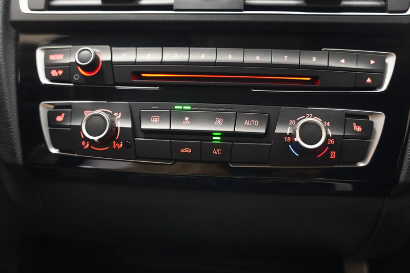 BMW 116 1-serie 116i Executive [ Navi Stoelverwarming M-Ve — photo 8