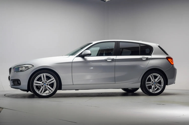 BMW 116 1-serie 116i Executive [ Navi Stoelverwarming M-Ve — photo 2