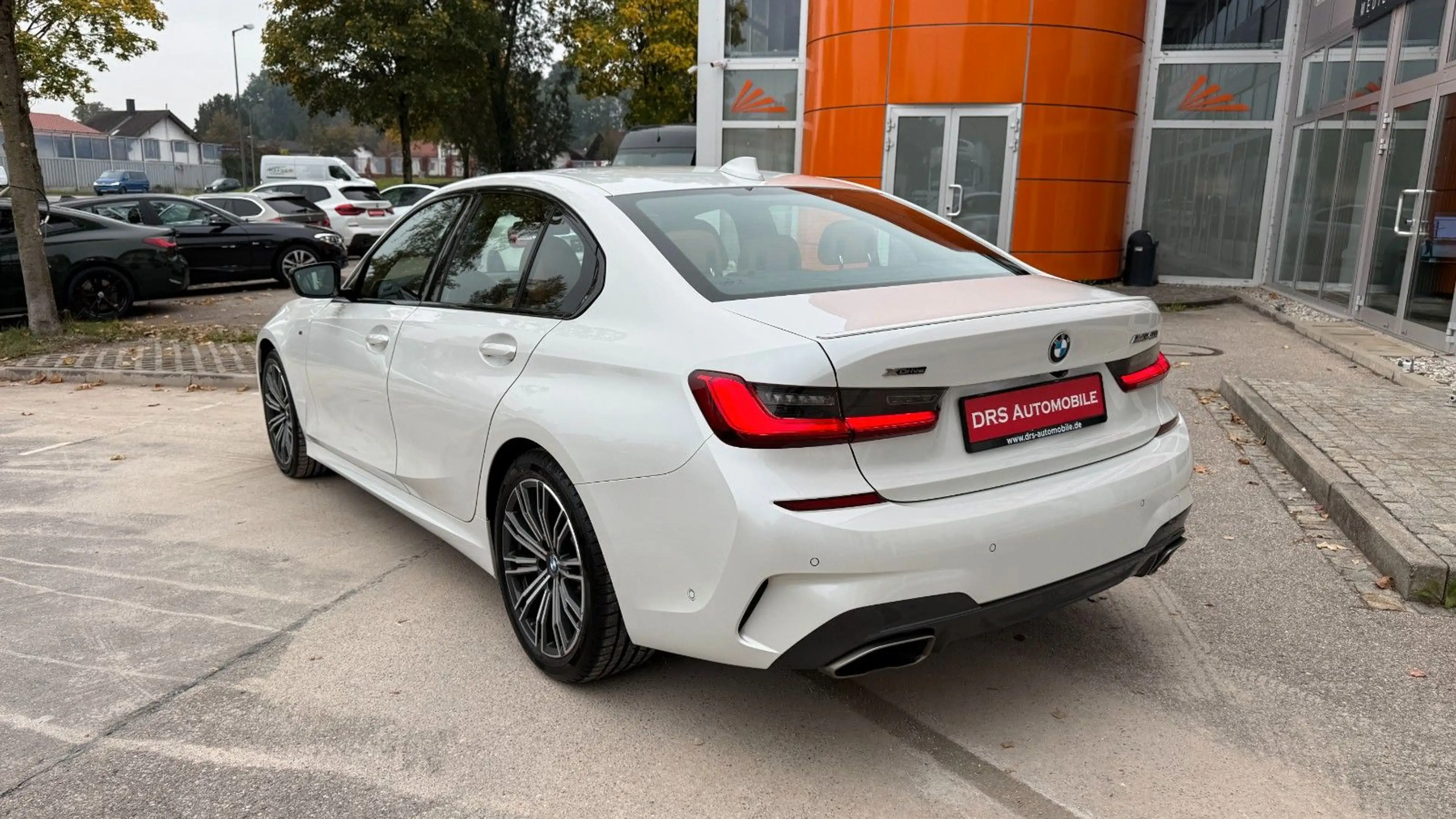 BMW 340 xDrive/360°/HeadUP/AHK/Assist.Driv.Prof. — photo 3