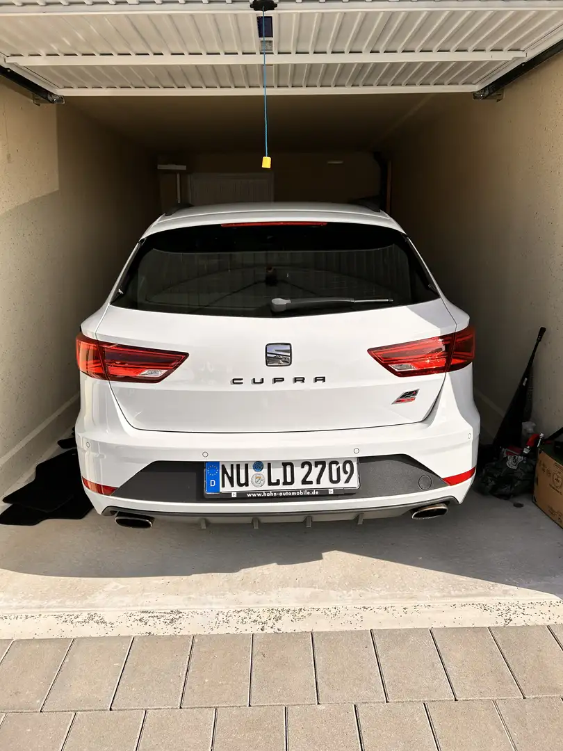 SEAT Leon ST 2.0 TSI Start&Stop DSG Cupra 300 - 1
