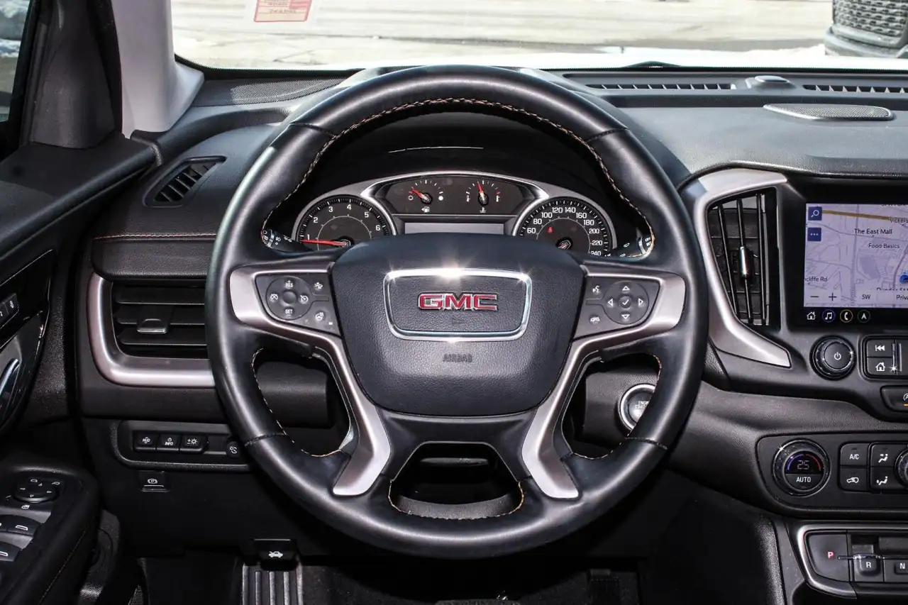GMC Terrain снимка GMC Terrain