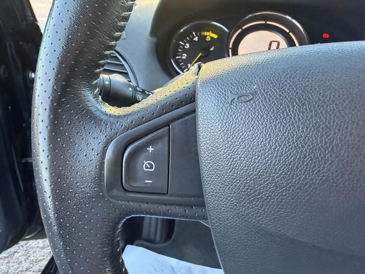 Renault Megane Coupé — photo 22