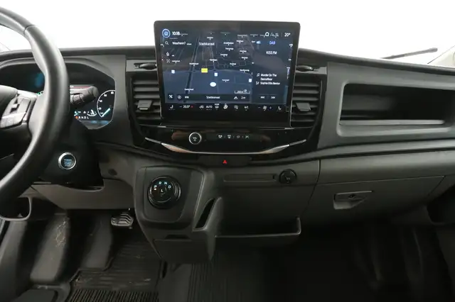 Ford E-Transit view 12