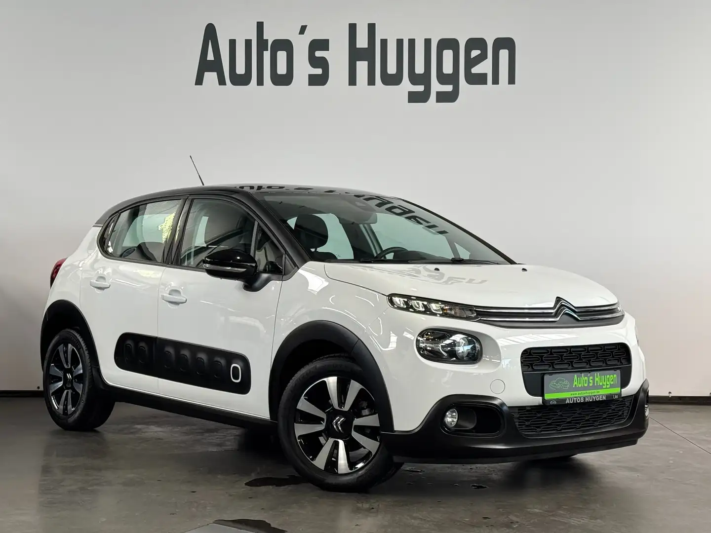 Citroen C3 Shine S Automaat / Apple Carplay / Camera Wit - 1
