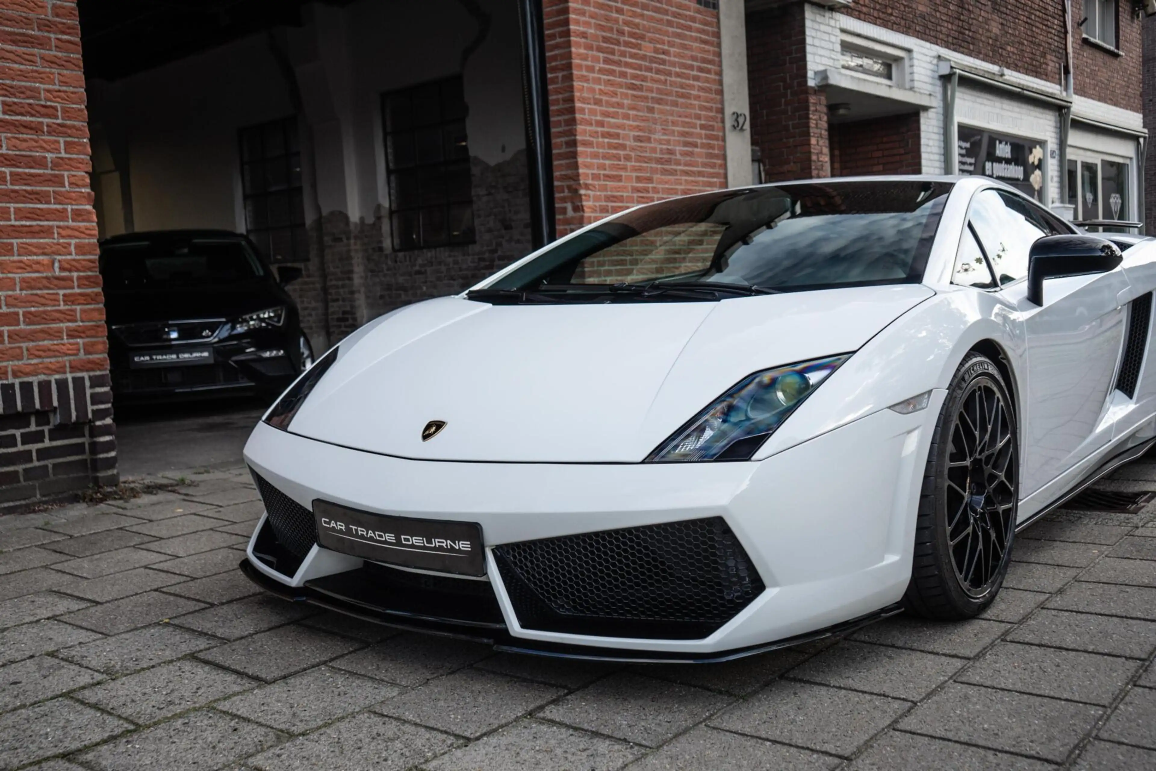 Lamborghini Gallardo 5.2 V10 LP560-4 Strada e-gear — photo 21