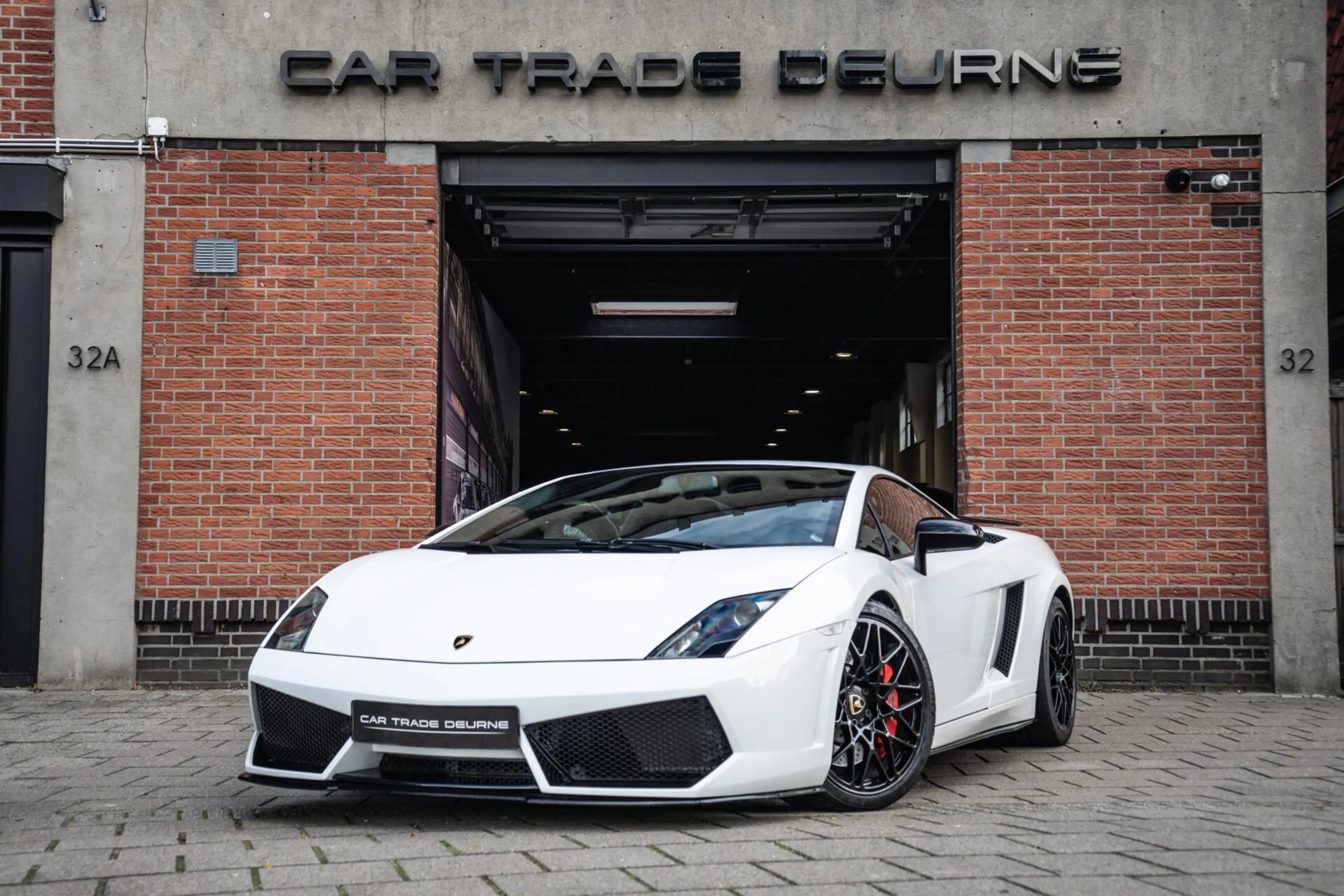 Lamborghini Gallardo 5.2 V10 LP560-4 Strada e-gear