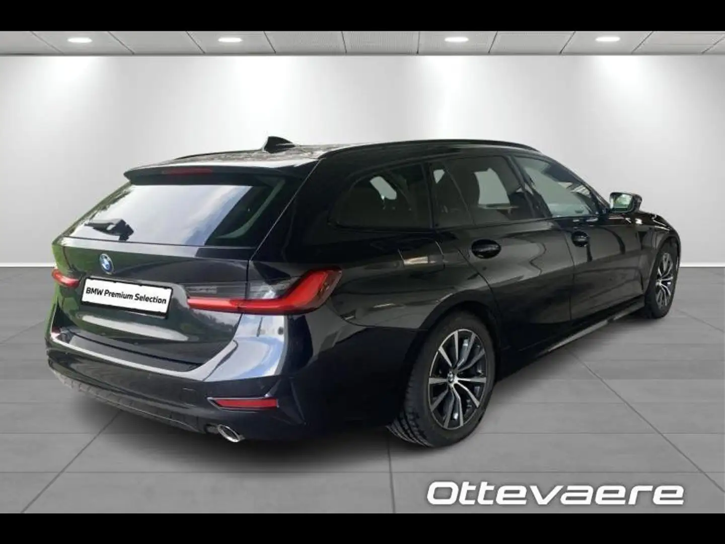 BMW 320 320dA Touring Nero - 2