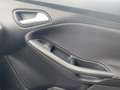 Ford Focus ST-Line 1,0 Ecoboost 125 PS 5tg. Rood - thumbnail 13