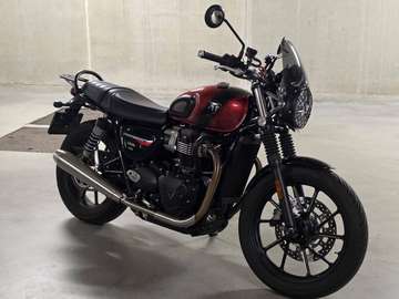 900 Red Hopper