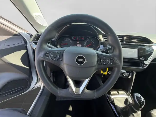 Opel Corsa view 13