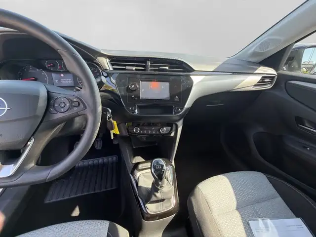 Opel Corsa view 11