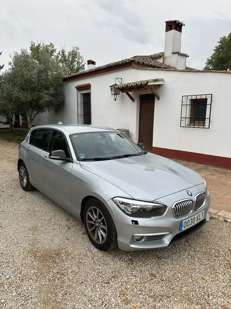BMW 120 120d - 1