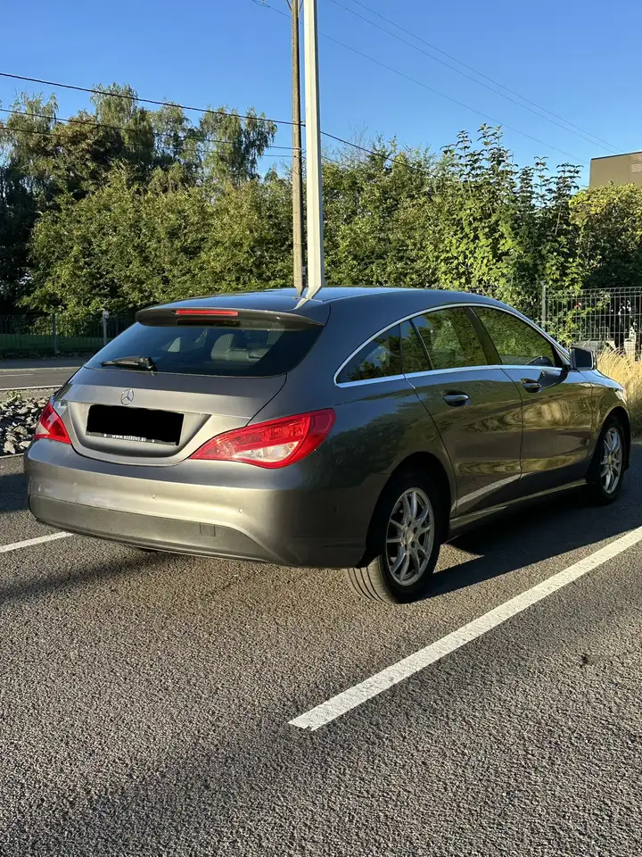 Mercedes-Benz CLA 180