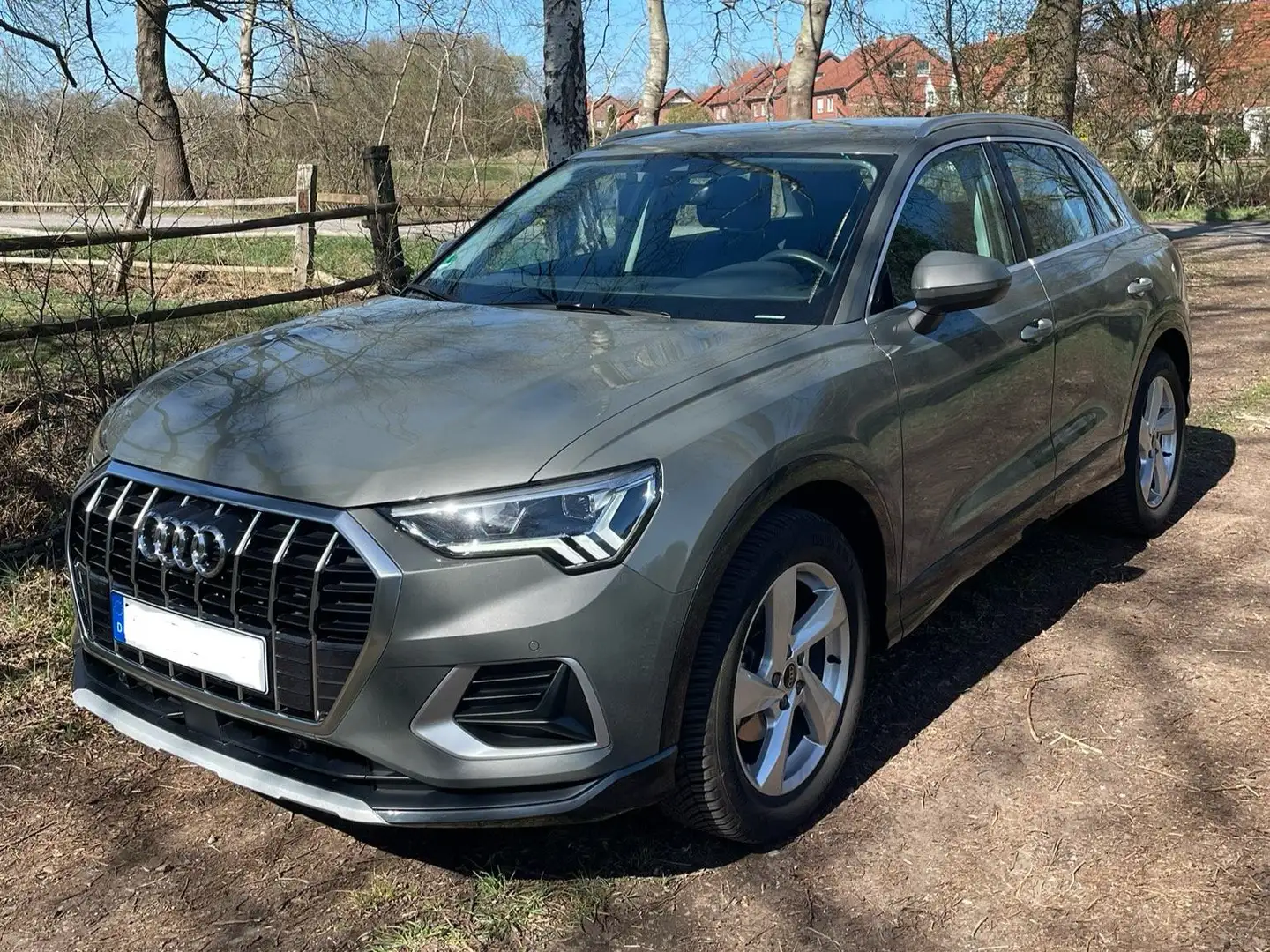 Audi Q3 Q3 35 TFSI S tronic advanced Серый - 1