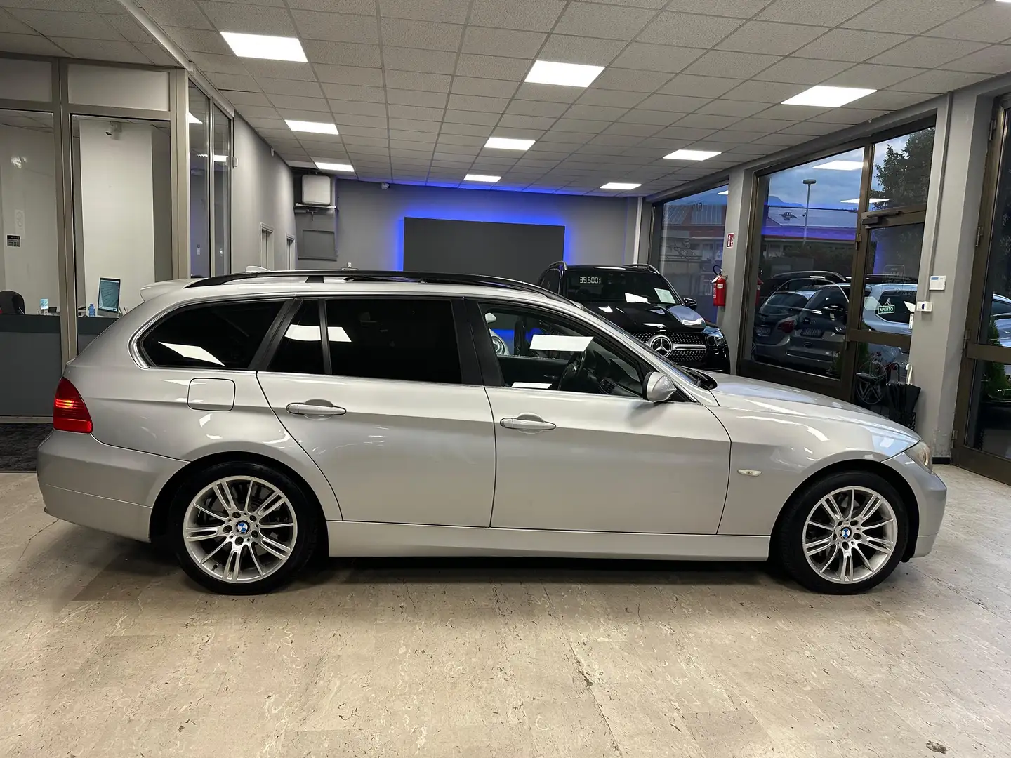 BMW 325 Serie 3 E91 Touring 325xi Touring Futura Grigio - 2