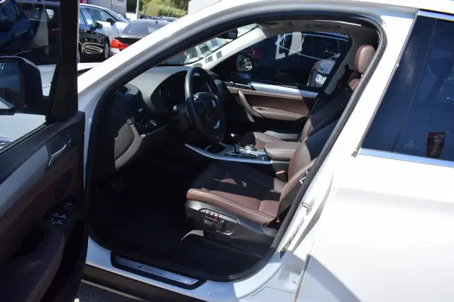 BMW X3 view 6