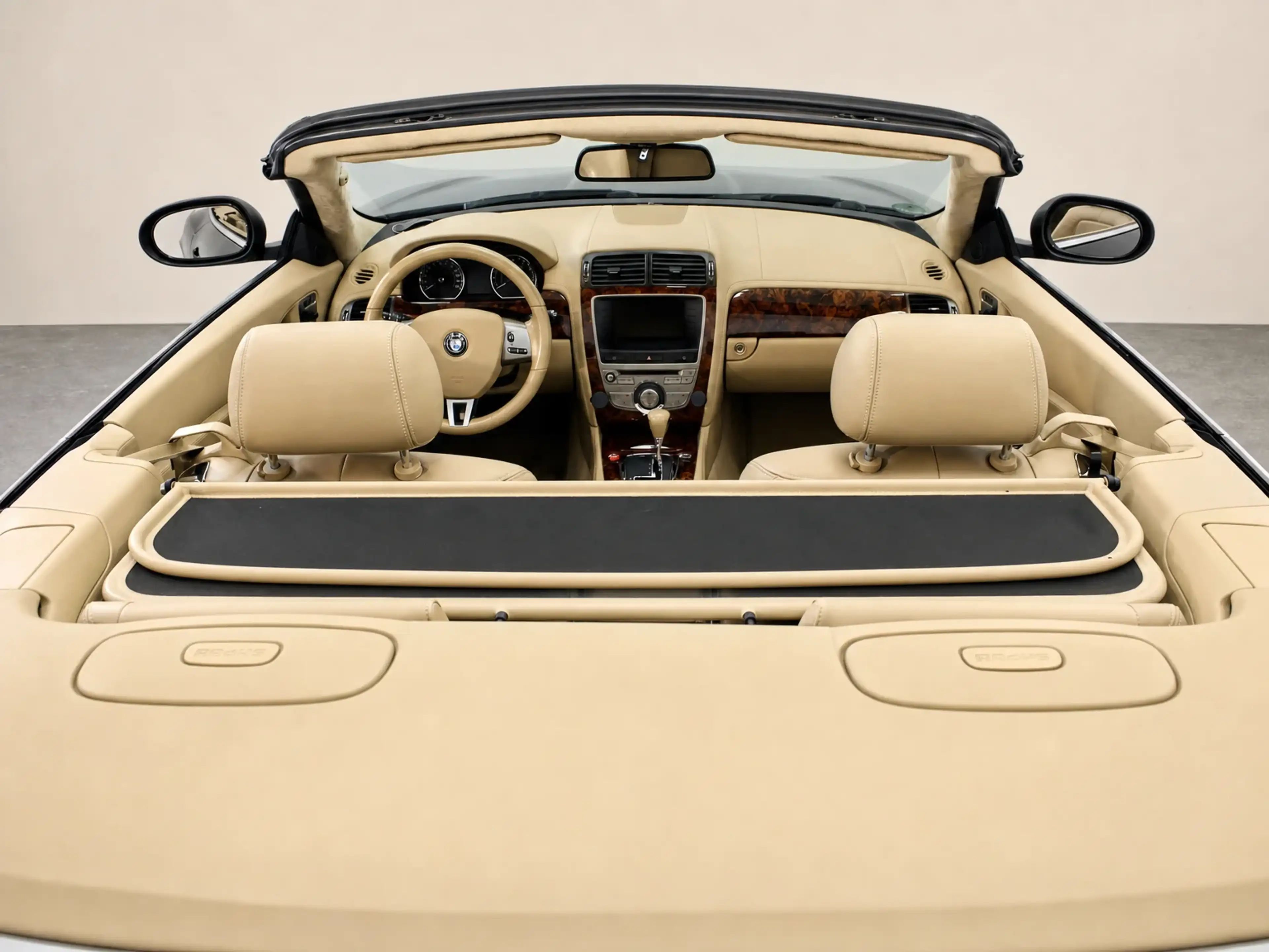 Jaguar XK 3.5 V8 Cabriolet Uitlaten aangepast naar XKR look — photo 12