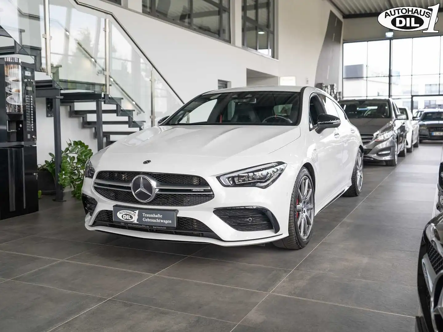 Mercedes-Benz CLA 35 AMG SB 4Matic *R-KAMERA*AMBIENTE*N-PAKET* Alb - 2