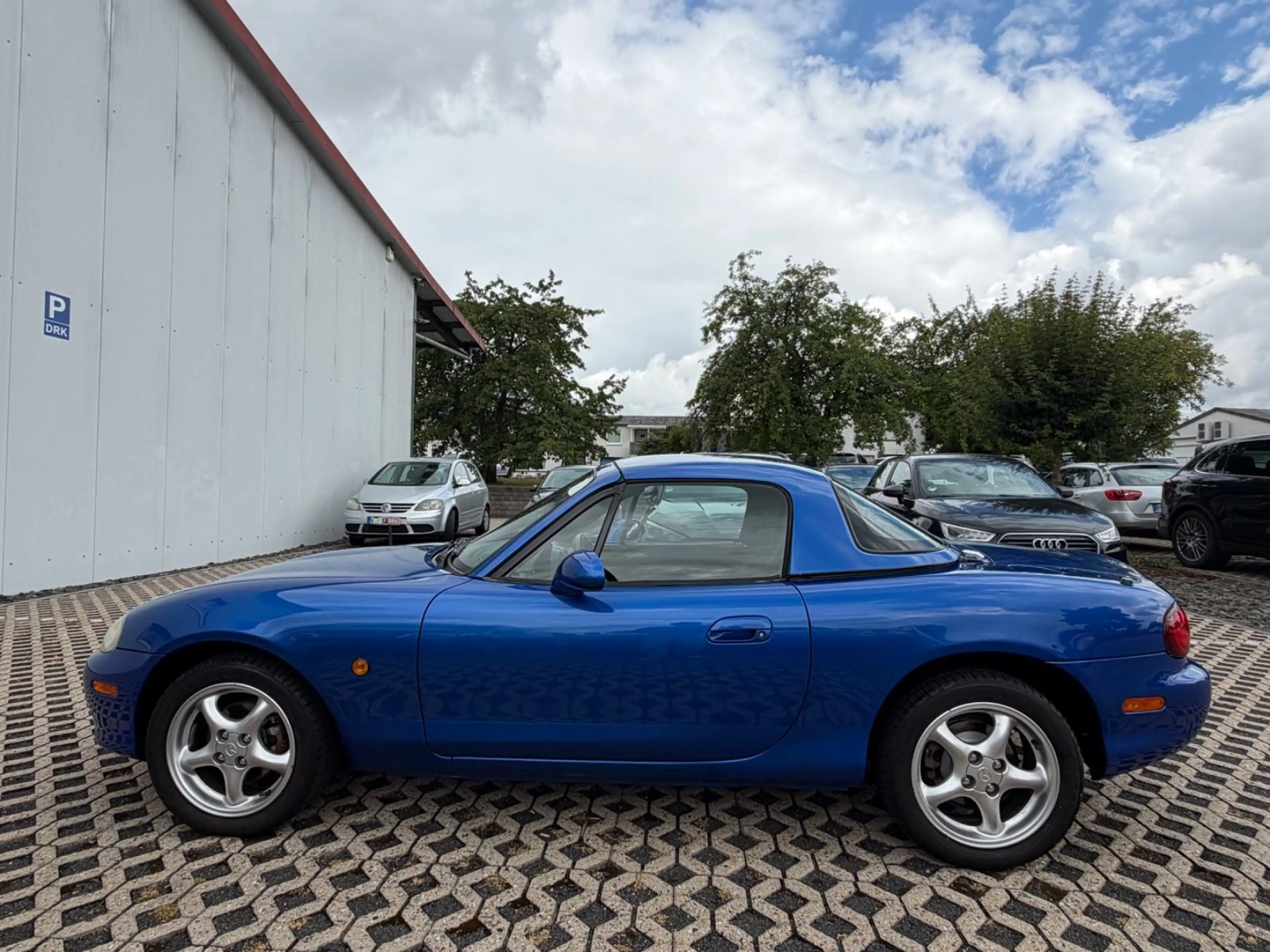Mazda MX-5 1.6 16V — photo 2