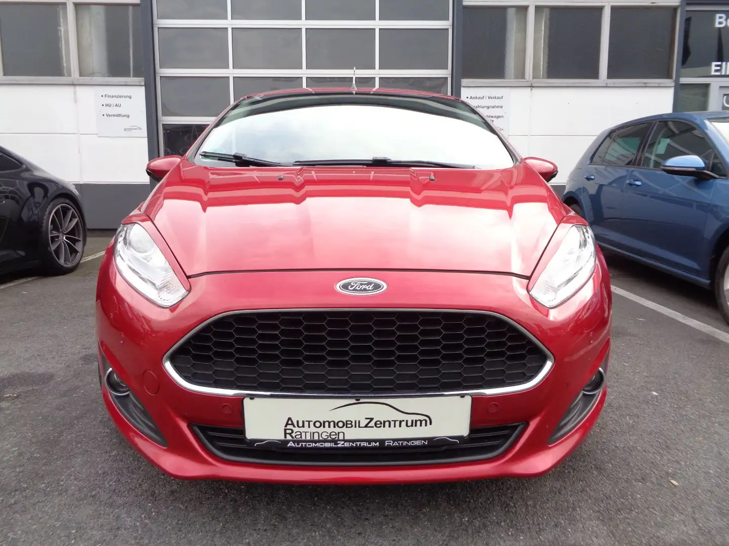 Ford Fiesta 1.2 Celebration ST 2.HD*KLIMA*NAVI*ALU Red - 2
