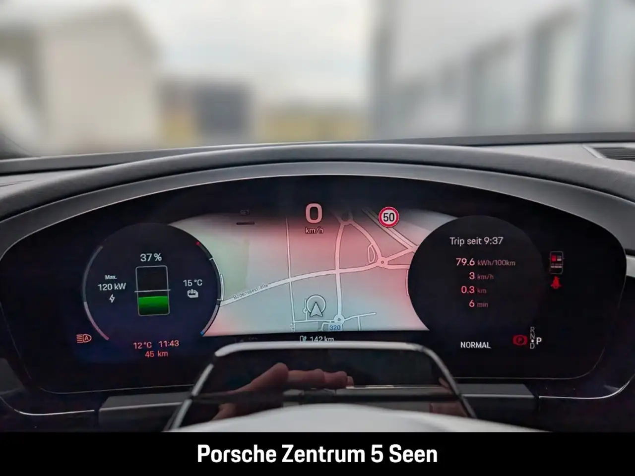 Porsche Macan SPORTDESIGN, PANO, PASM, BOSE, ACC, SERVO+ 13