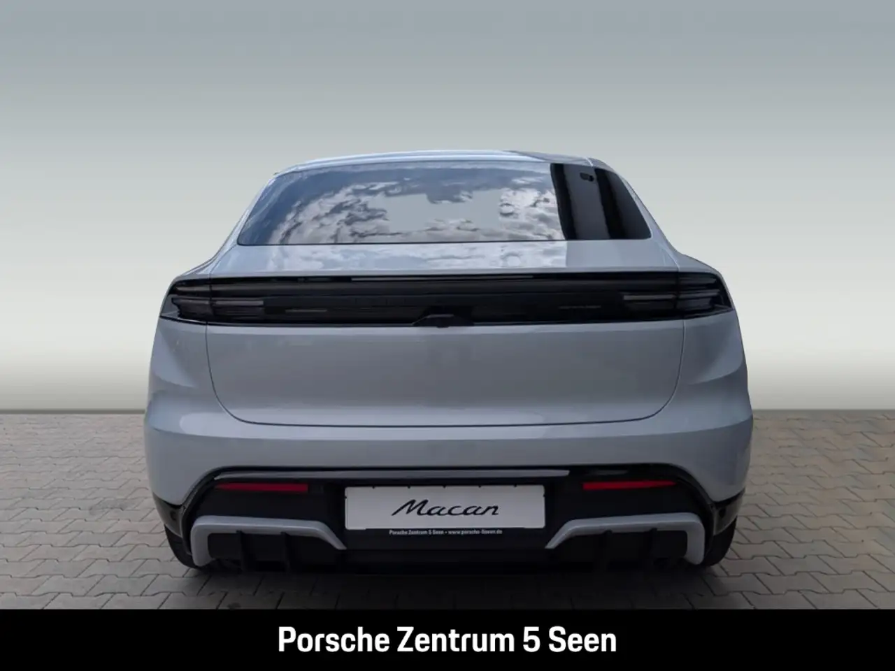 Porsche Macan SPORTDESIGN, PANO, PASM, BOSE, ACC, SERVO+ 5