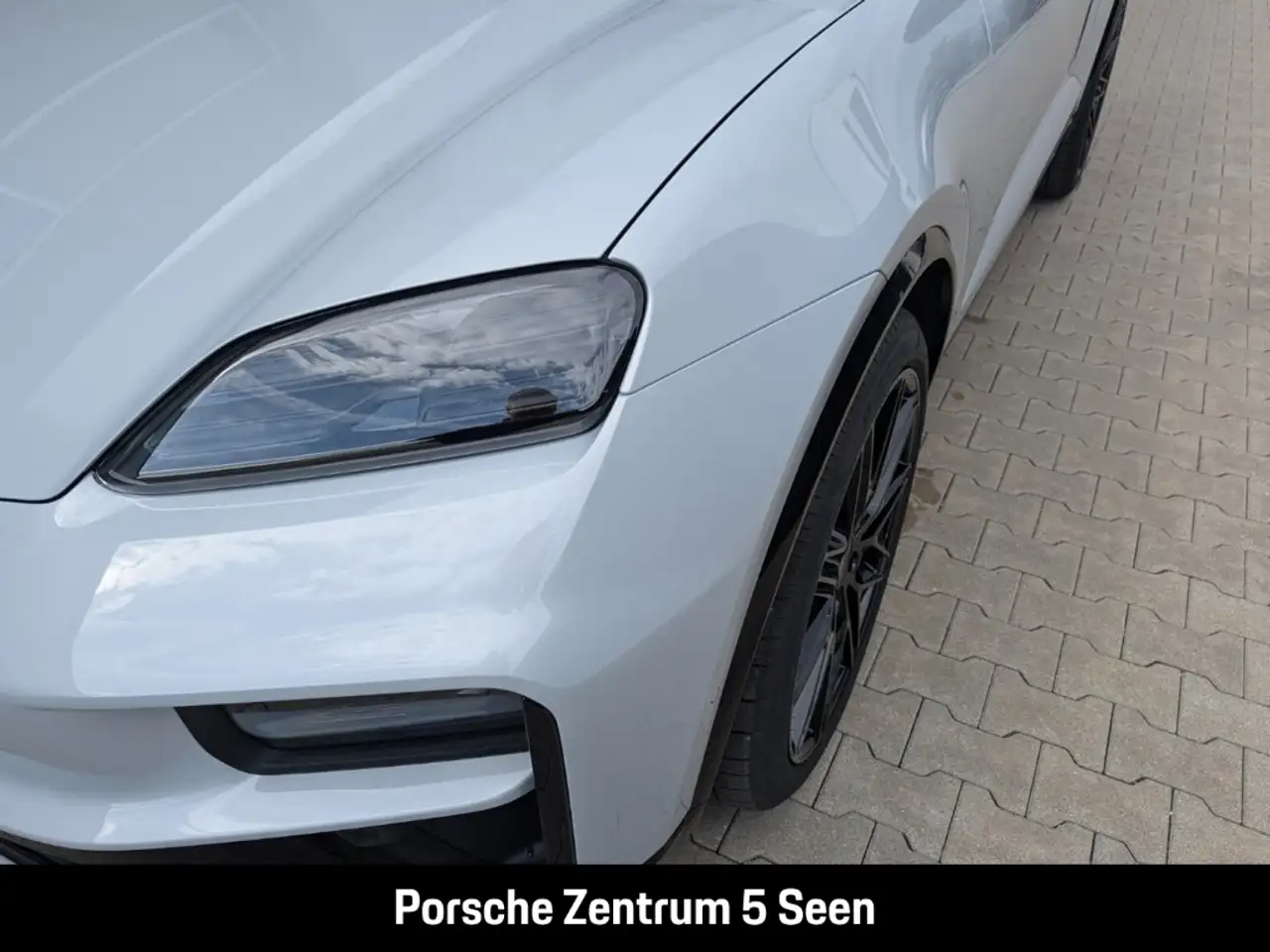 Porsche Macan SPORTDESIGN, PANO, PASM, BOSE, ACC, SERVO+ 7