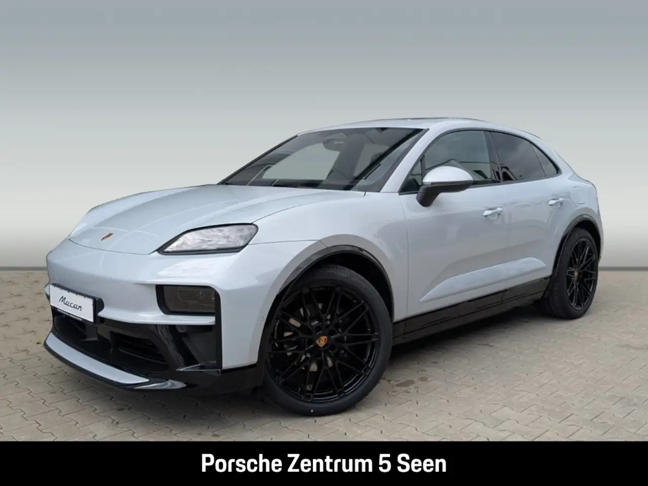 Porsche Macan SPORTDESIGN, PANO, PASM, BOSE, ACC, SERVO+