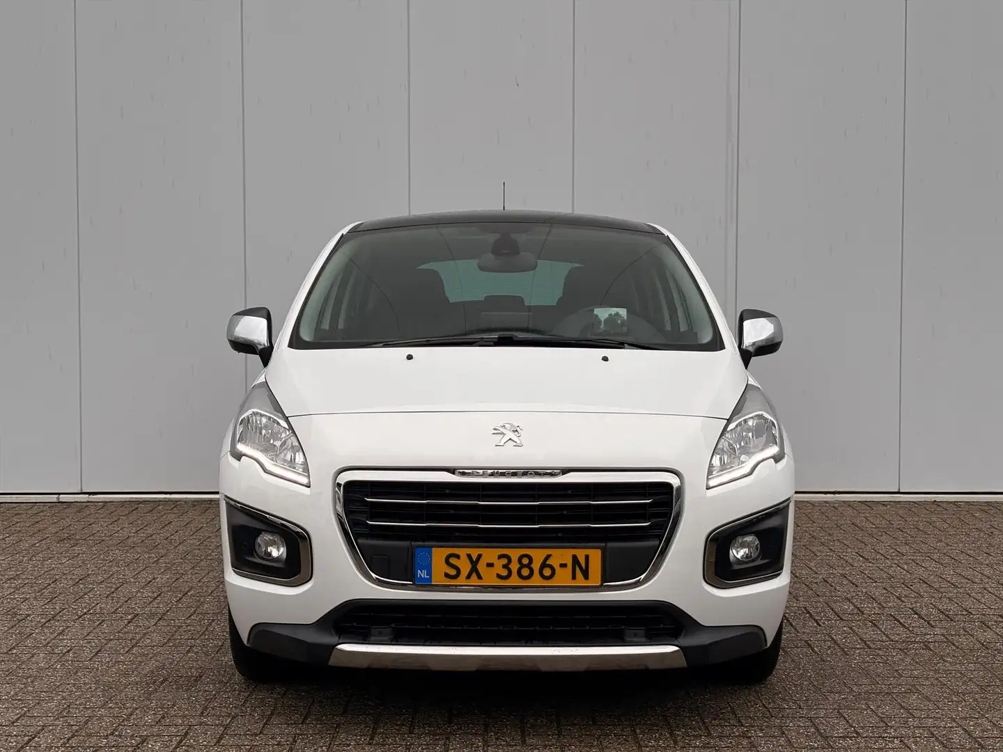 Peugeot 3008 1.2 PureTech 130PK Allure | Camera | Navigatie | H Wit - 2