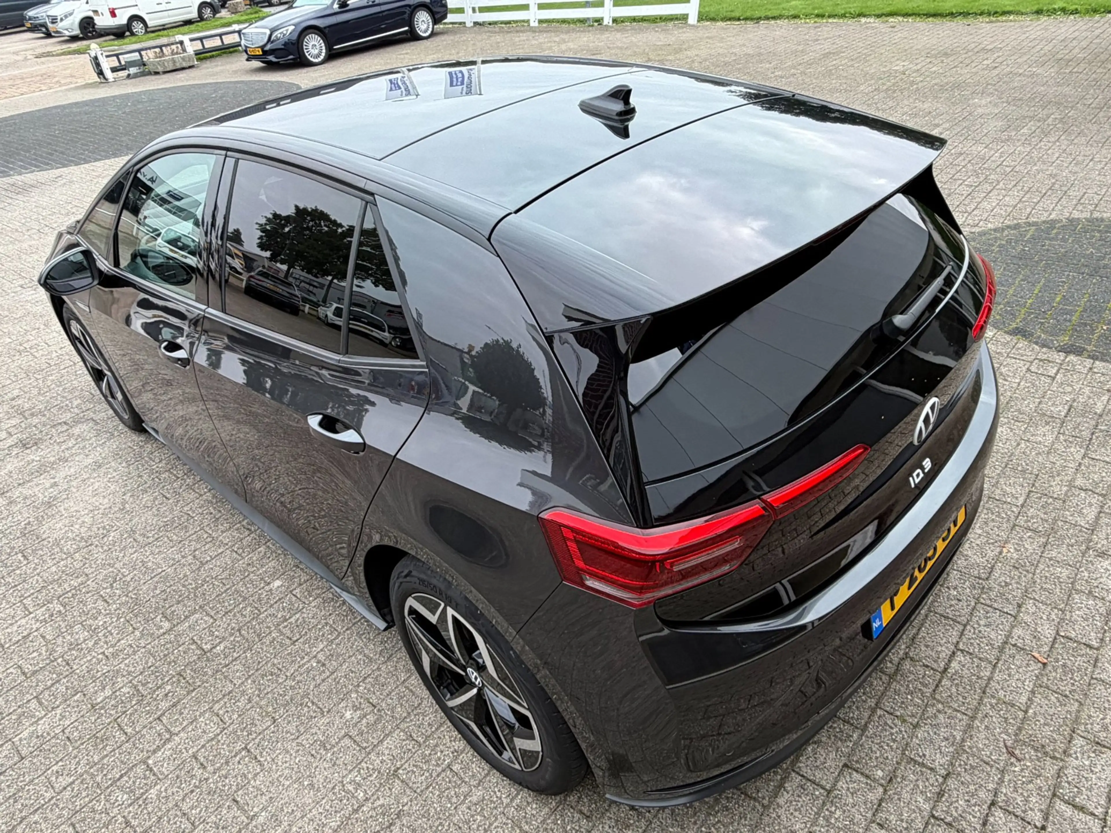 Volkswagen ID.3 Pro SOH 95% PANO / SPORT STOEL / NL AUTO / IQ LIGH — photo 15
