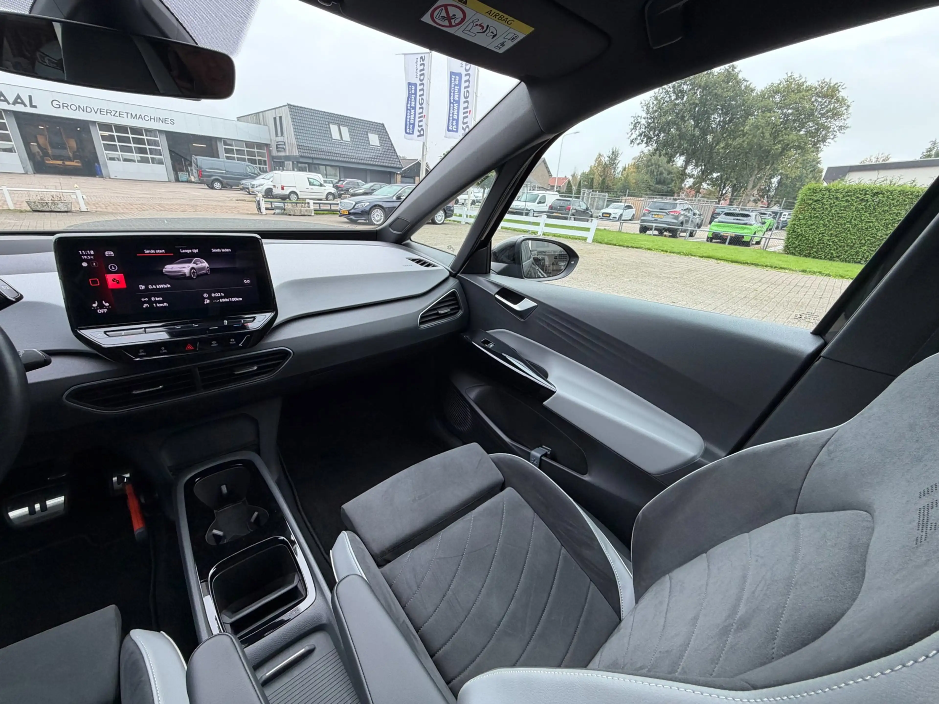 Volkswagen ID.3 Pro SOH 95% PANO / SPORT STOEL / NL AUTO / IQ LIGH — photo 41