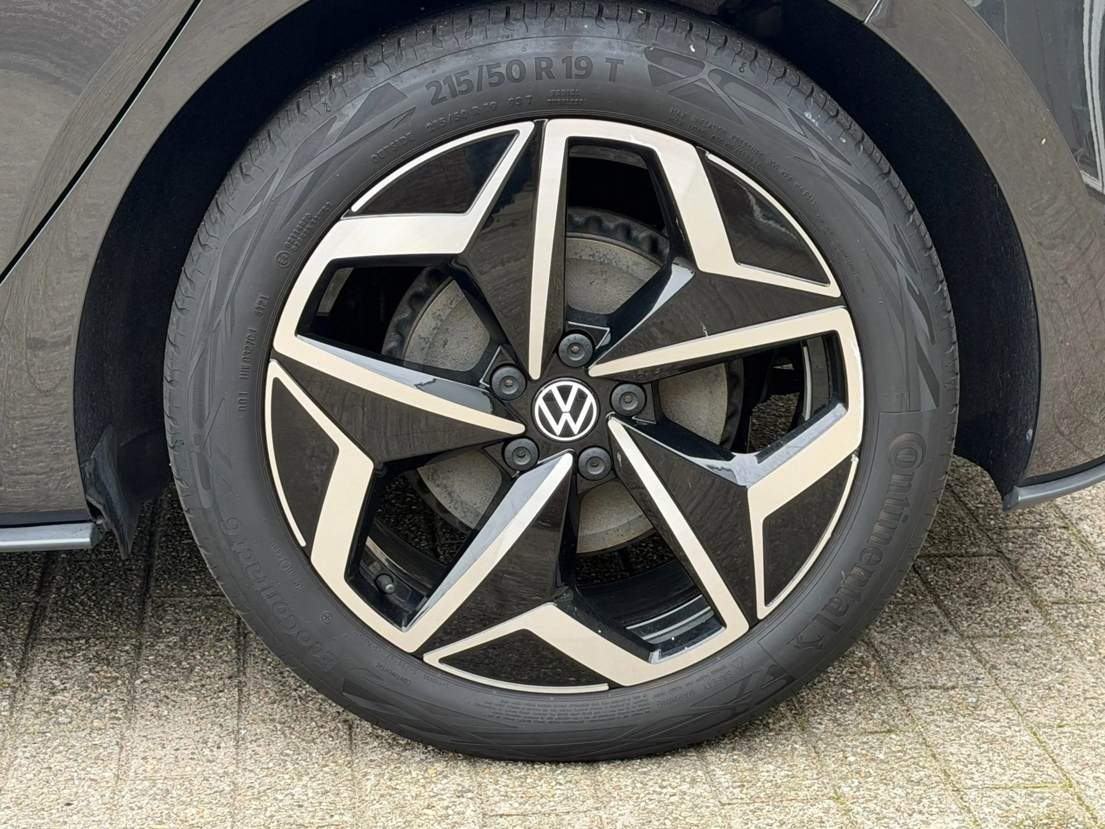 Volkswagen ID.3 Pro SOH 95% PANO / SPORT STOEL / NL AUTO / IQ LIGH — photo 11