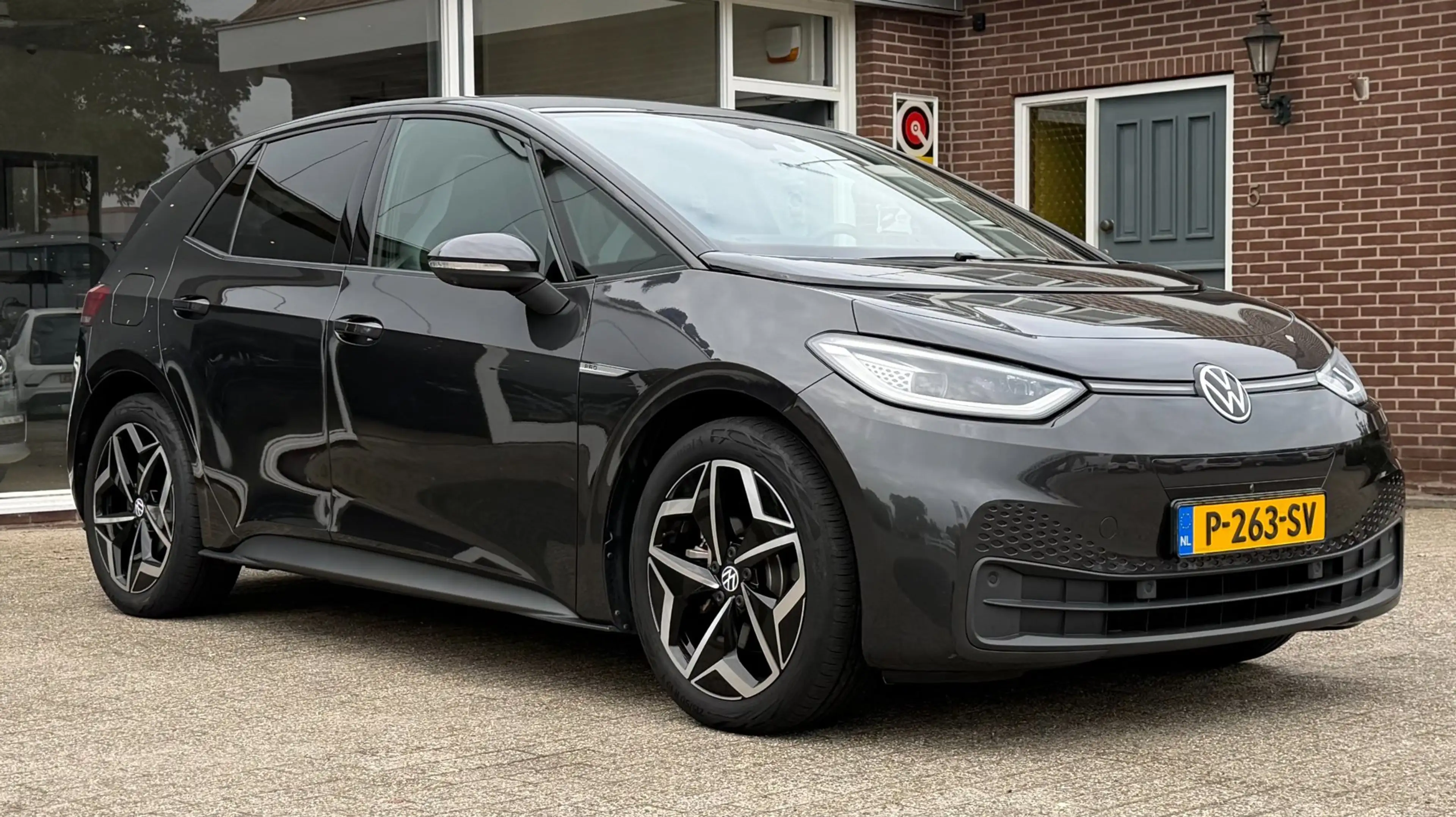 Volkswagen ID.3 Pro SOH 95% PANO / SPORT STOEL / NL AUTO / IQ LIGH — photo 3