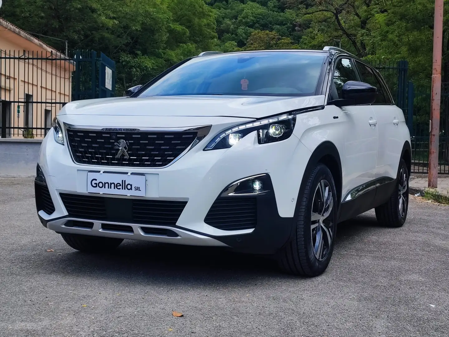 Peugeot 5008 1.2 130 EAT8 GT Line S&S auto Blanc - 2