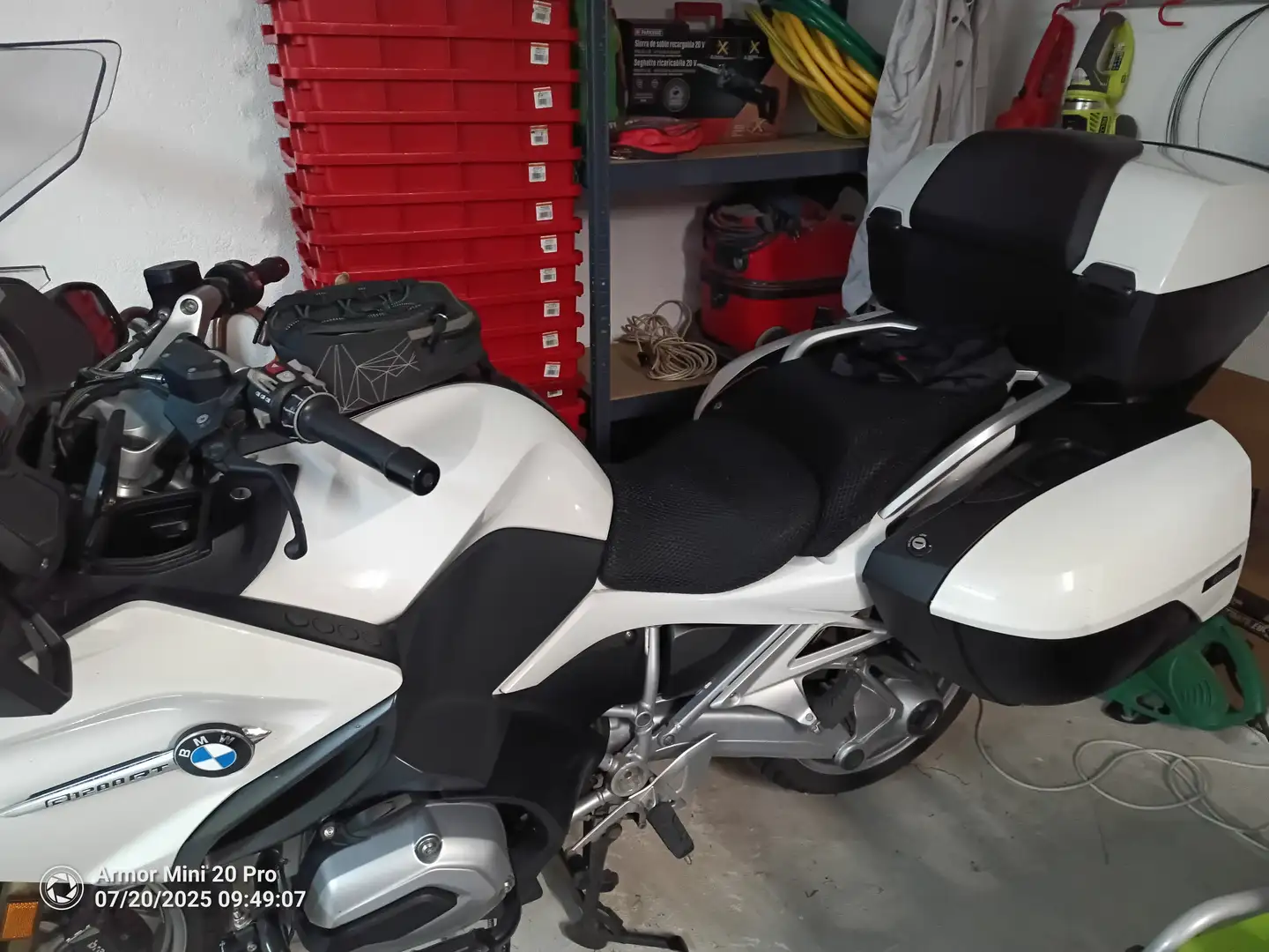BMW R 1200 RT LC full . Manca solamente la radio Bílá - 2