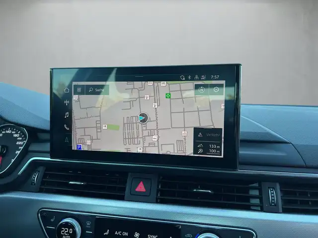 Audi A4 view 10