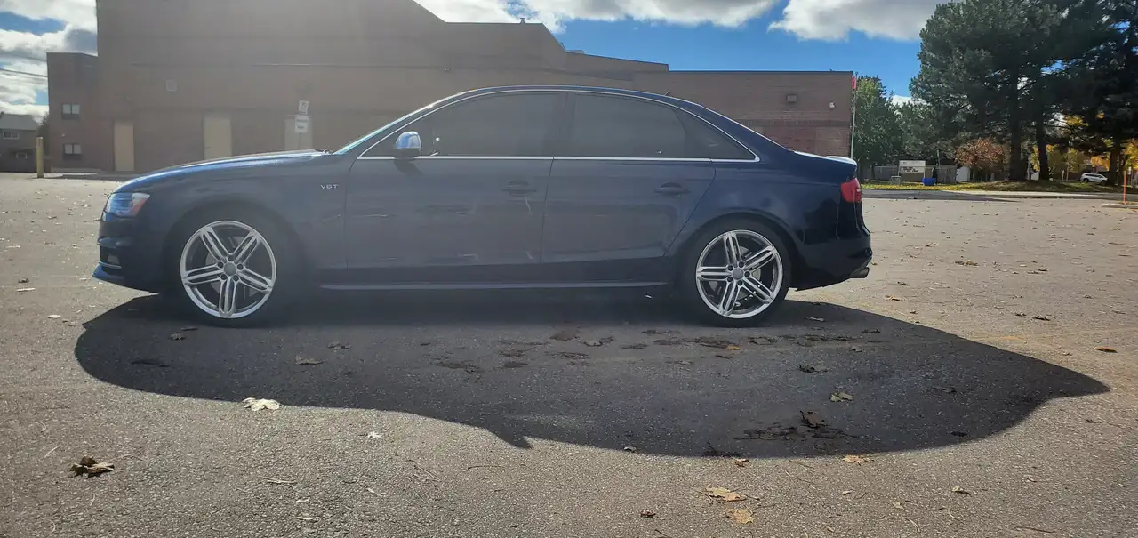 Audi S4 снимка Audi S4