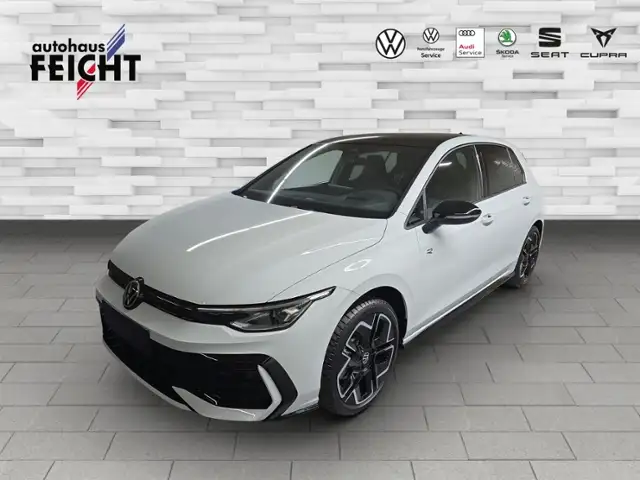 Volkswagen Golf R -Line 1,5 l 110 kW (150 PS)DSG  LED NAVI