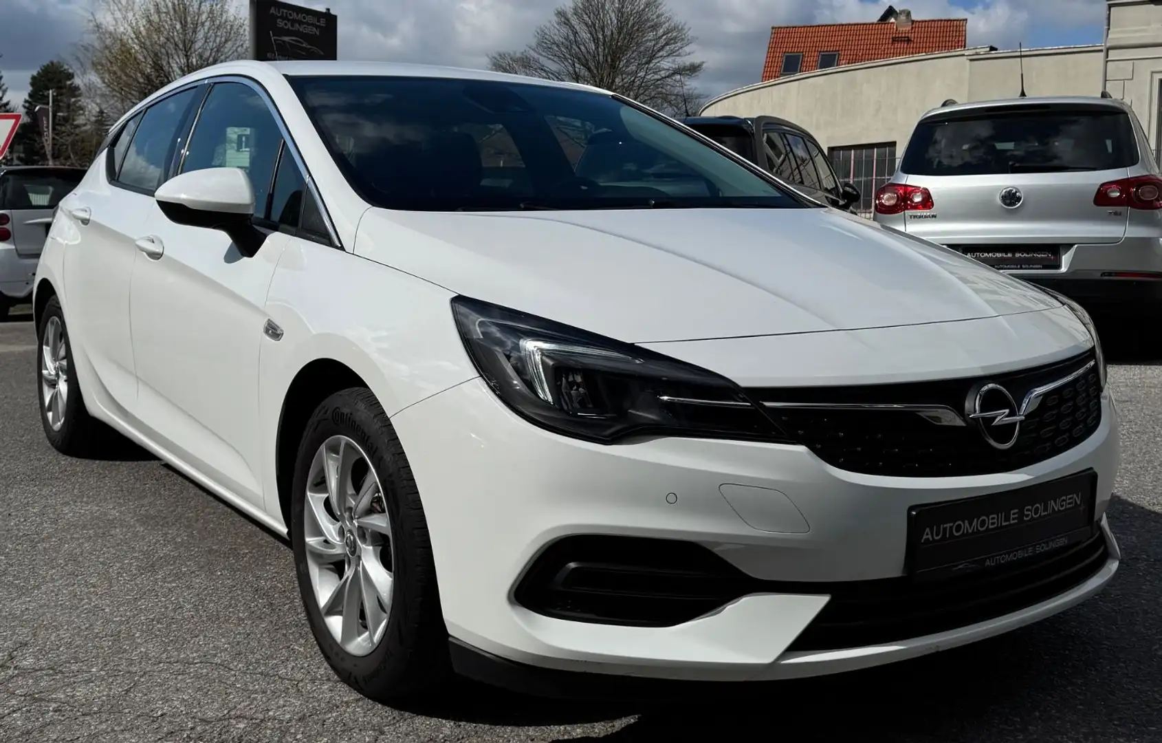 Opel Astra K Lim. Elegance NAV+SHZ+PDC+RFK+DAB+LED+LM Weiß - 2