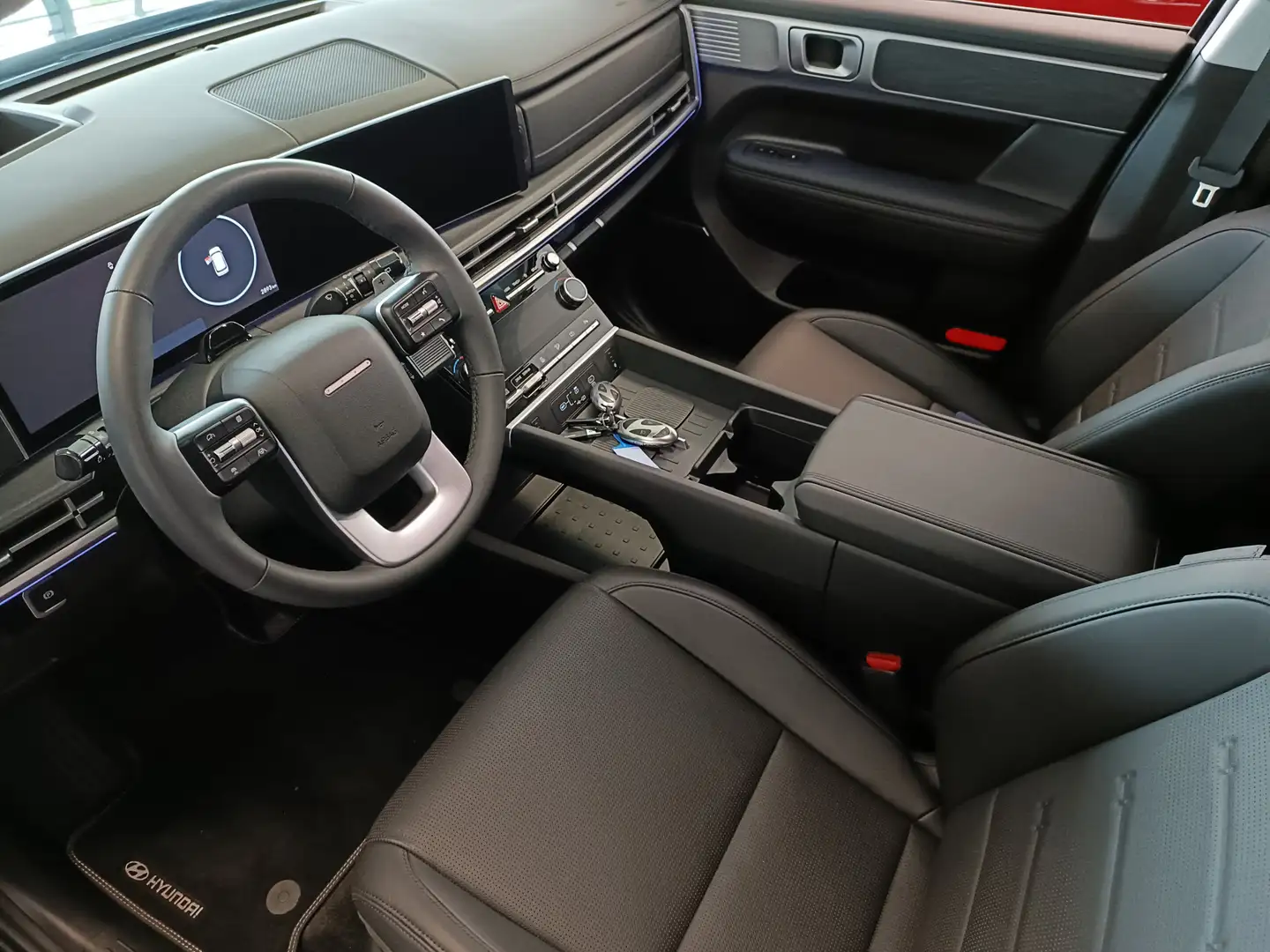 Hyundai SANTA FE 1.6 T-GDI PHEV Premium 4WD | 5-persoons | Trekhaak Schwarz - 2