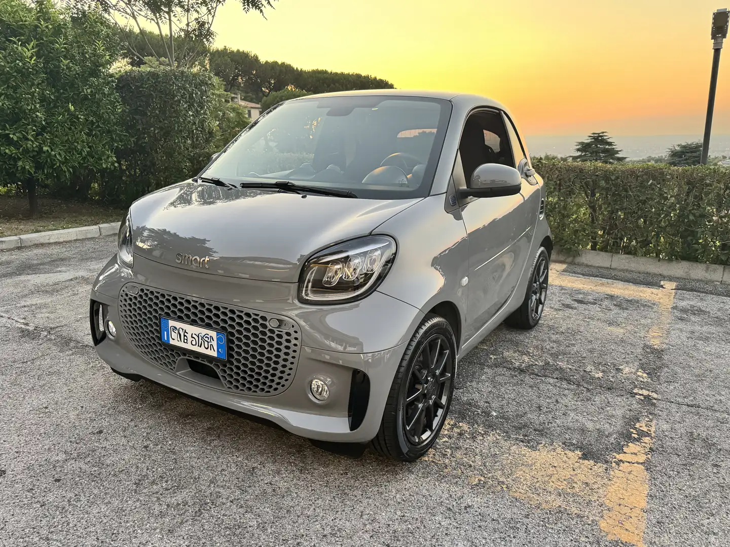 smart forTwo Eq Prime 22kW - promo finanziamento Grigio - 1