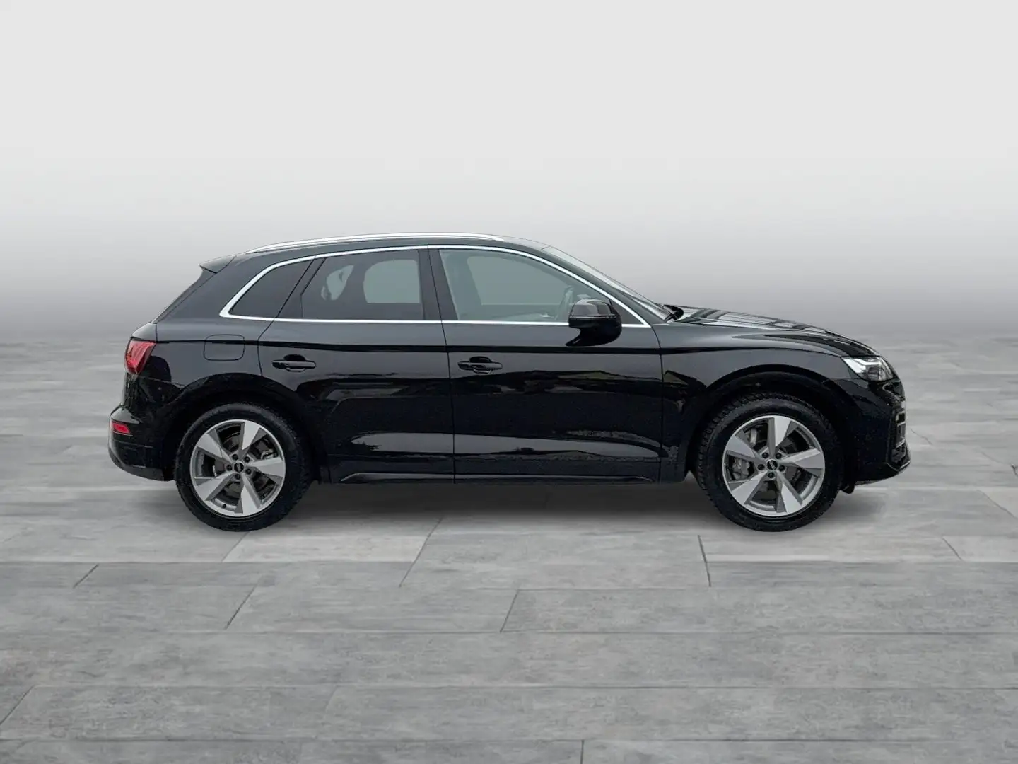 Audi Q5 40 TDI quattro intense Schwarz - 2