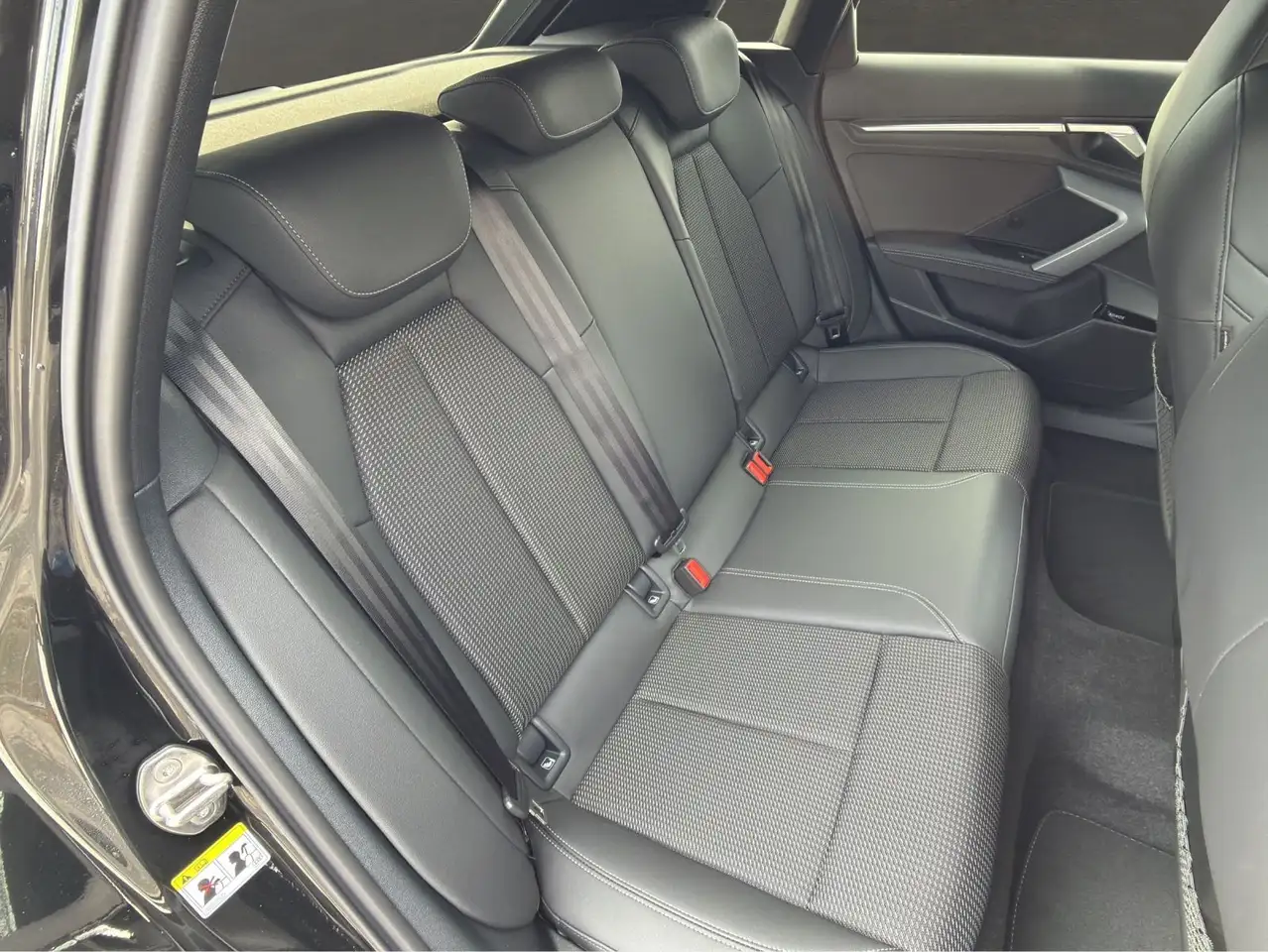 Audi A3 S line TFSIe S tronic+SONOS+PANO+MA 15