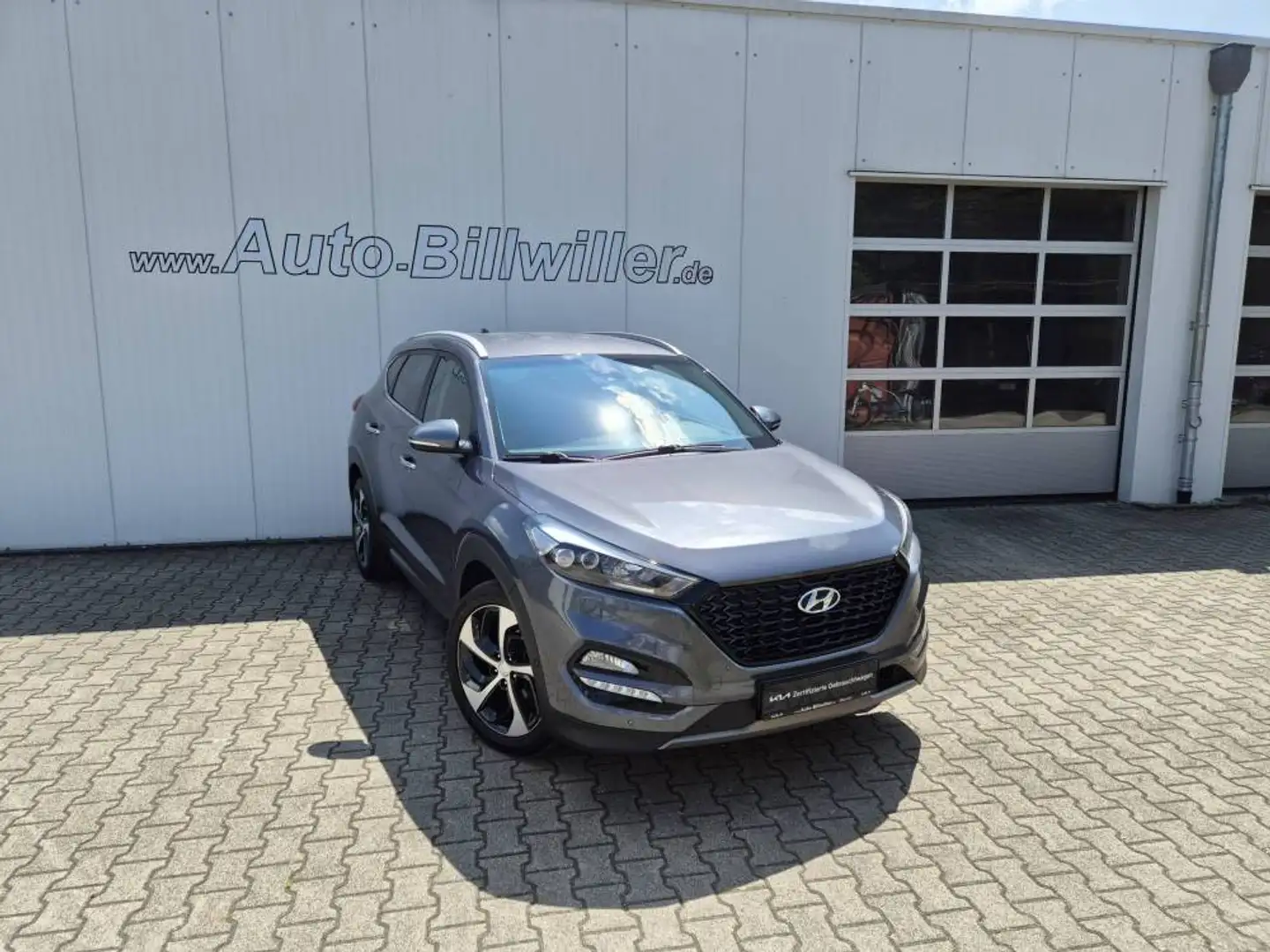 Hyundai TUCSON 1.7 CRDi 2WD DCT7 Premium blue Automatik Gris - 1