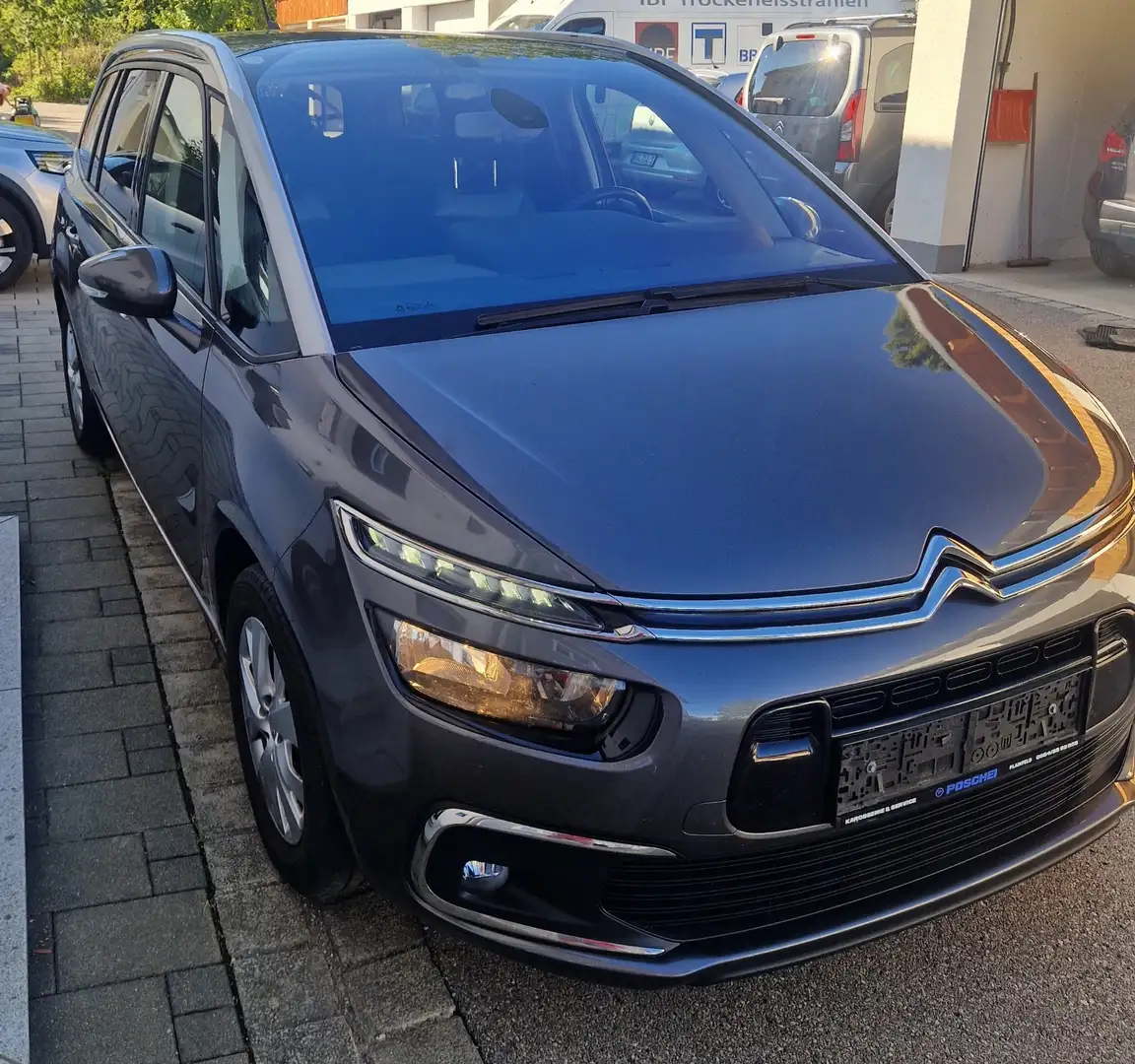 Citroen Grand C4 SpaceTourer Selection Grau - 2