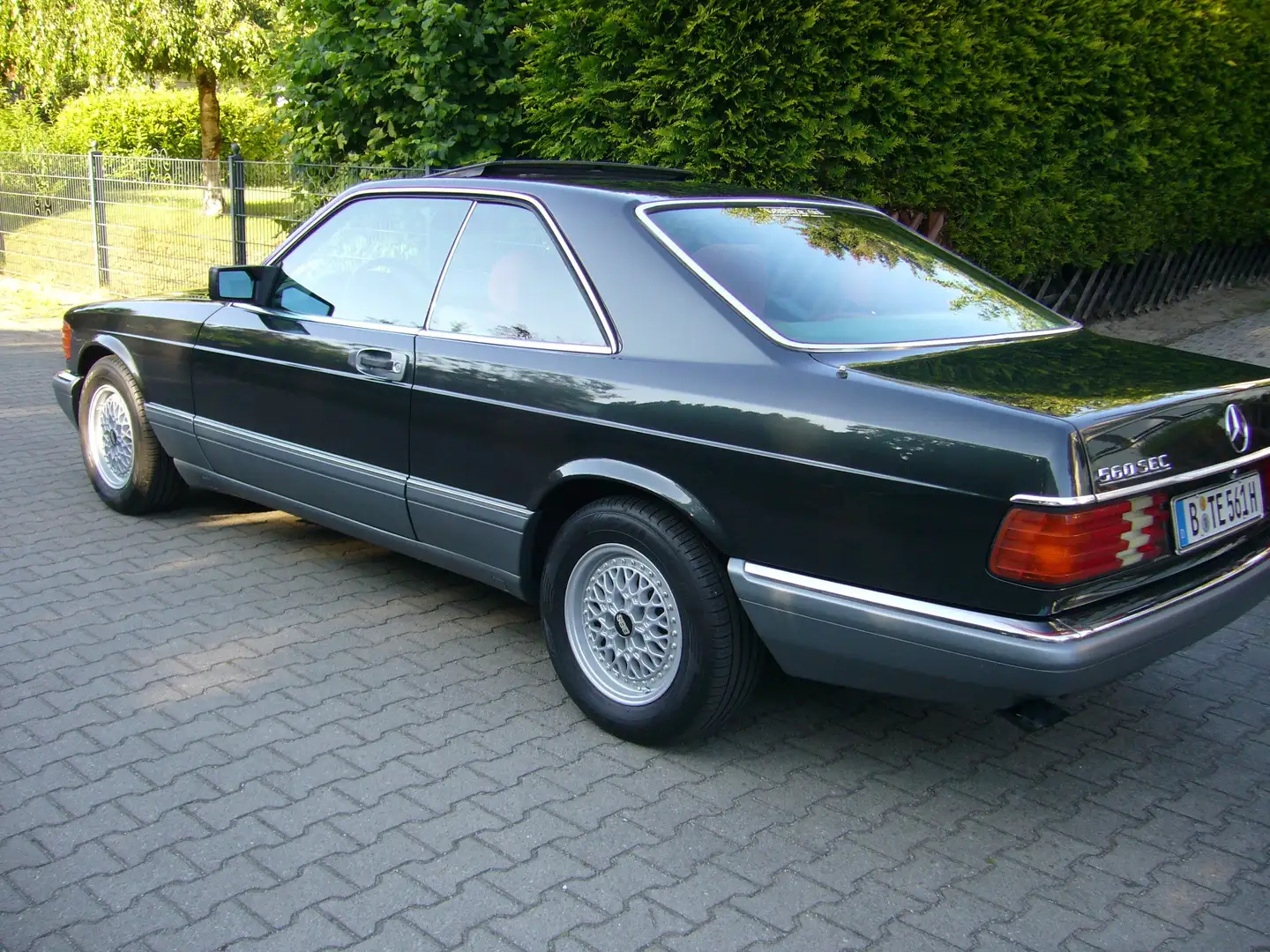 Mercedes-Benz 560 SEC-Klasse SEC Noir - 1