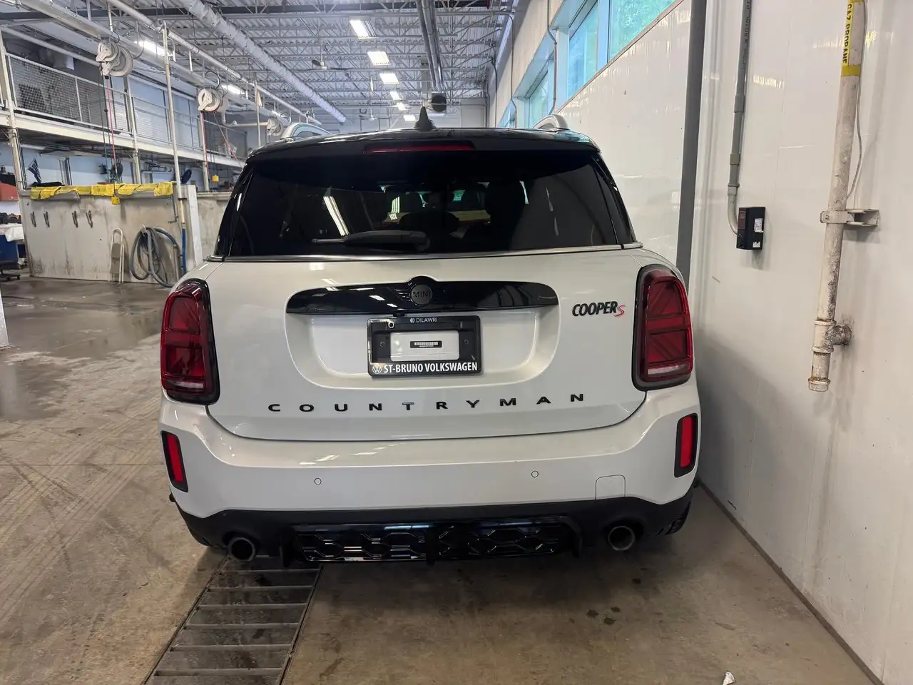 MINI Countryman снимка MINI Countryman