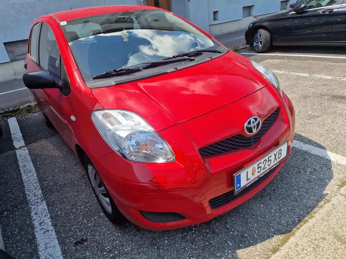 Toyota Yaris 1.0 VVT-i - 2