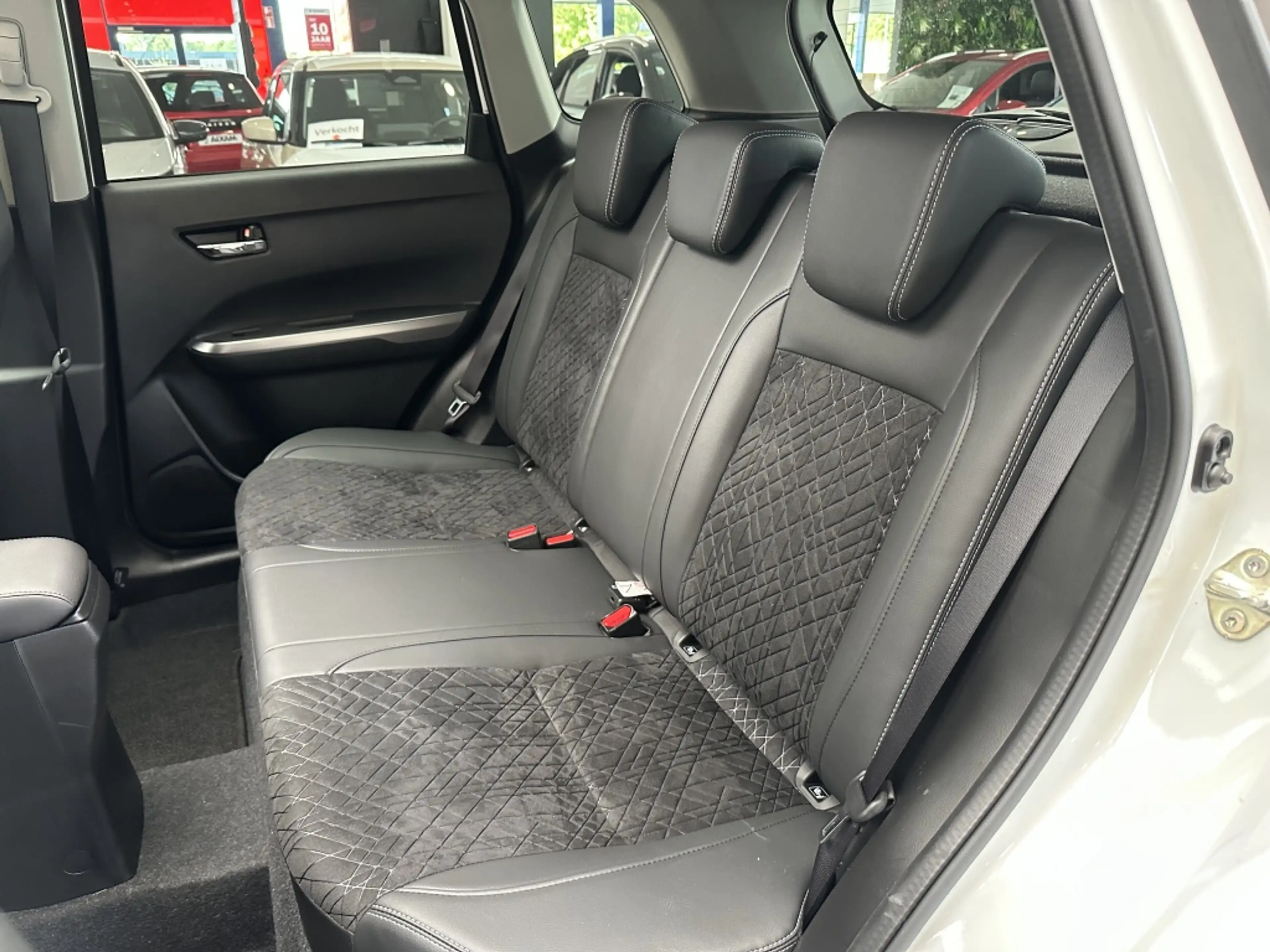 Suzuki Vitara 1.4 Boosterjet Hybride Style [ PANORAMADAK I CAMER — photo 6