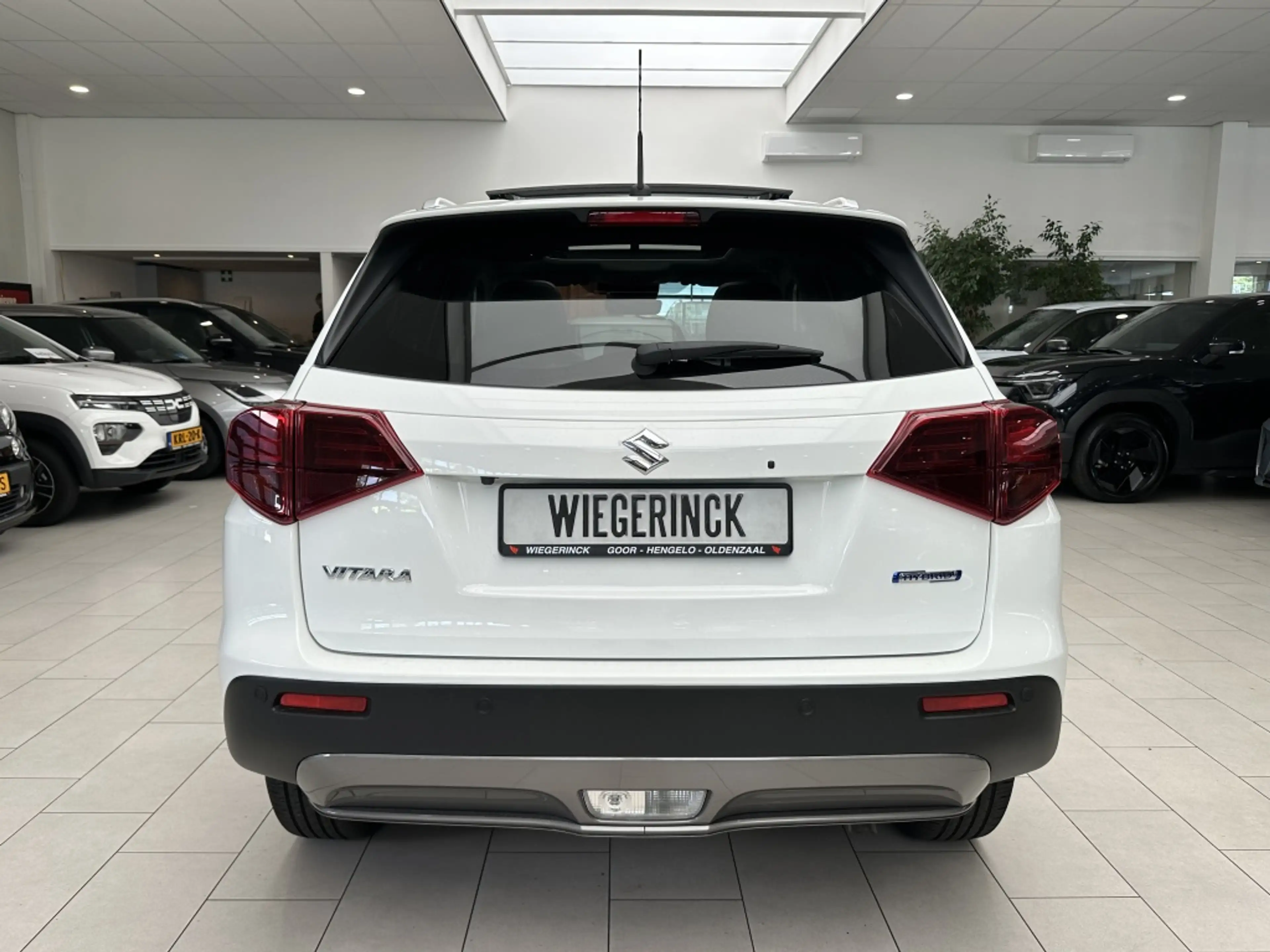 Suzuki Vitara 1.4 Boosterjet Hybride Style [ PANORAMADAK I CAMER — photo 24